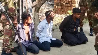 সাতক্ষীরায় চাঁদাবাজির অভিযোগে তিন সমন্বয়ক আটক